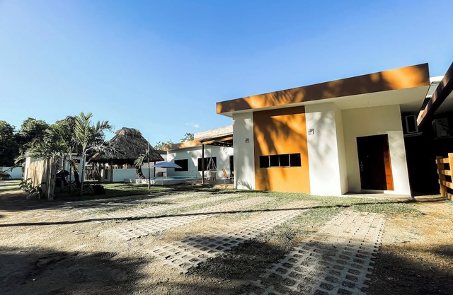 Charming 4-bedroom villa in Enchanting @ La Costa del Sol with AC