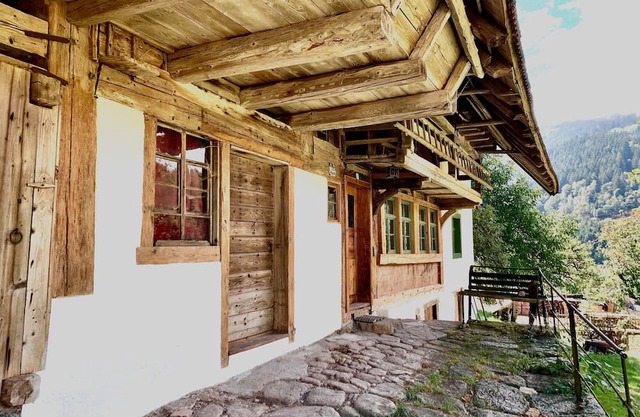 Holiday Home 'Ferienhaus Hederle' with Mountain View, Private Terrace and Wi-Fi