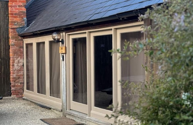 The Dairy Cotswolds Cottage Farm Stay With Pool