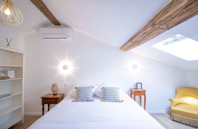 Room 'Murella' with Wi-Fi and Air Conditioning