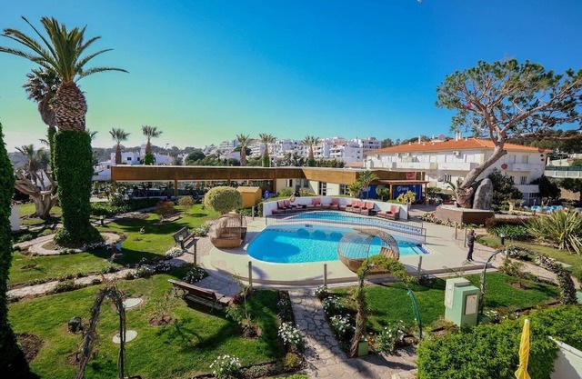 Praia da Oura Retreat! 1BR Apartment w/Kitchenette, Pool, Parking | 4 Units