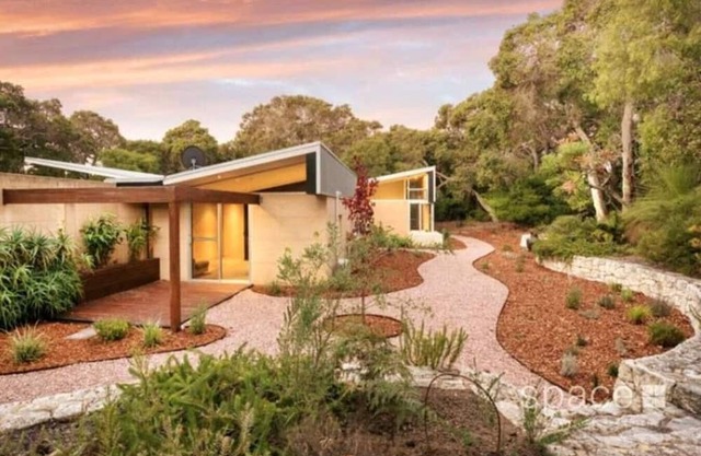 Selador- Couples Bush Retreat & Close To Town
