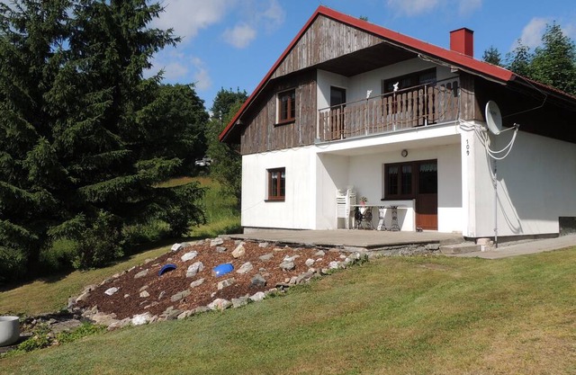 Vacation home for 6 guests with 95m² in Sedlonov (297479)