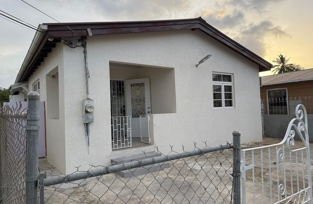 Vacation home in Barbados nFully furnishedn5 minutes walk to the beach