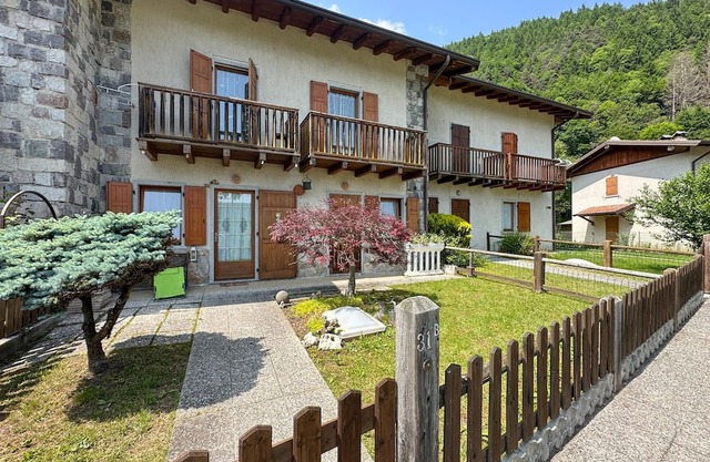 2 bedroom pet friendly home in Cerreto