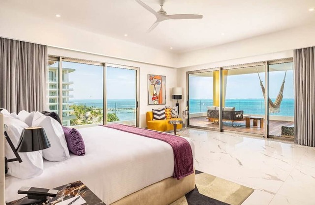 Mousai Cancun: 5-Diamond Ocean View Corner Suite