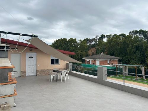 Estudio independiente a 30 min de Barcelona