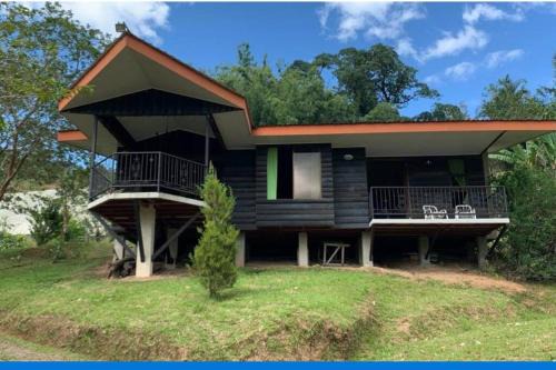 Tierra Viva Pejibaye Home