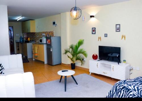 Cosy space +Rooftop chill spot Near Two rivers mall