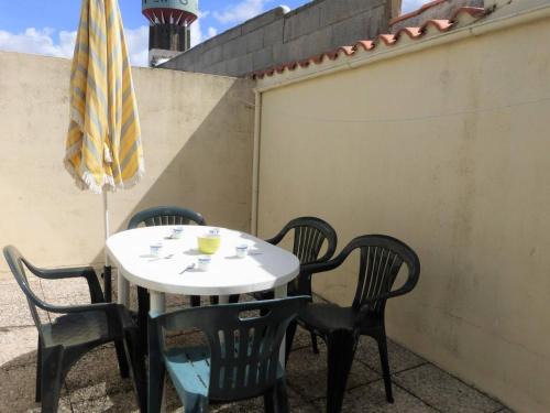 Appartement Saint-Gilles-Croix-de-Vie, 3 pièces, 5 personnes - FR-1-224-771