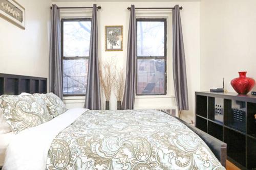 Lower East Side Pied-a-terre!