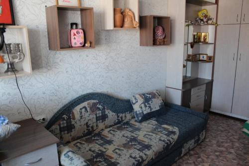 Room on Gagarina 193