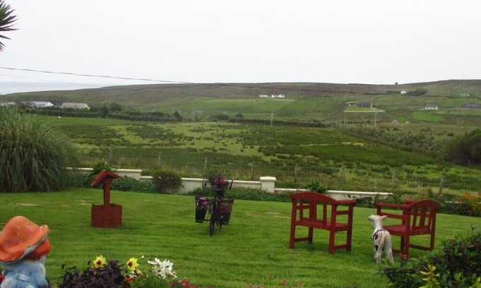 Ballycastle Hotel | The Yellow Rose B&B