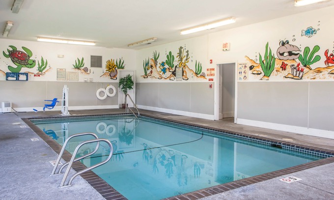 Bettendorf Hotel | Clarion Pointe