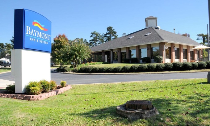 LaGrange Hotel | Baymont by Wyndham LaGrange