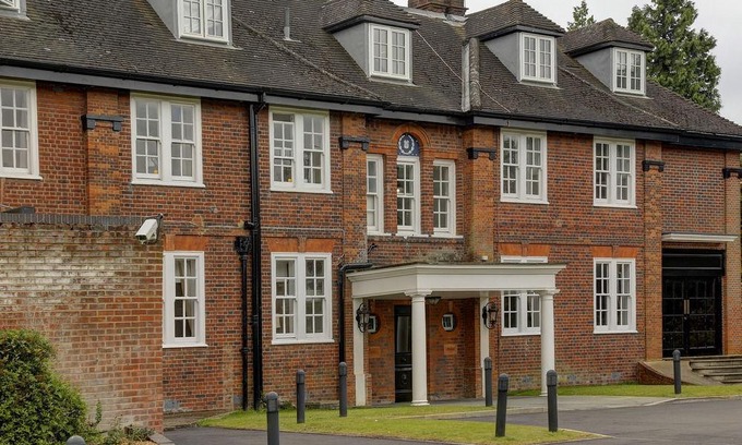 Little Wymondley Hotel | Needham House Hotel