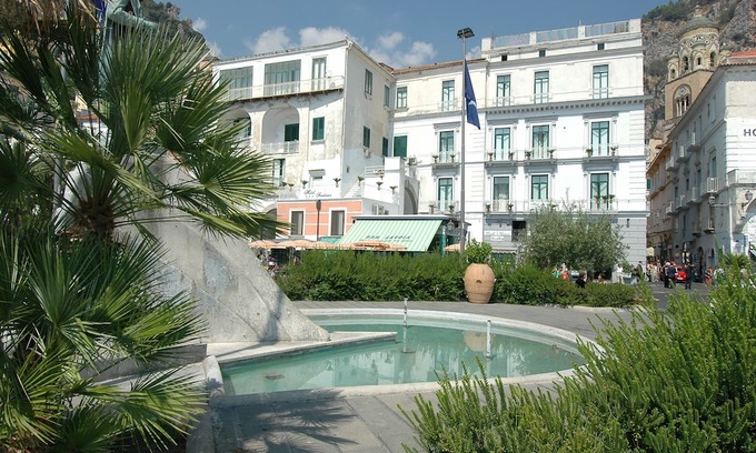 Amalfi Hotel | Hotel Fontana