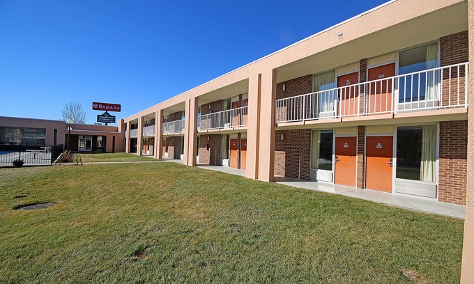 Wytheville Hotel | Ramada by Wyndham Wytheville