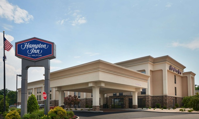 Hanover Hotel | Hampton Inn Hanover