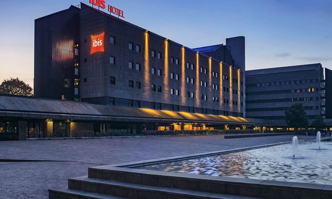 Zona Ca' Granda Hotel | Hotel Ibis Milano Ca' Granda