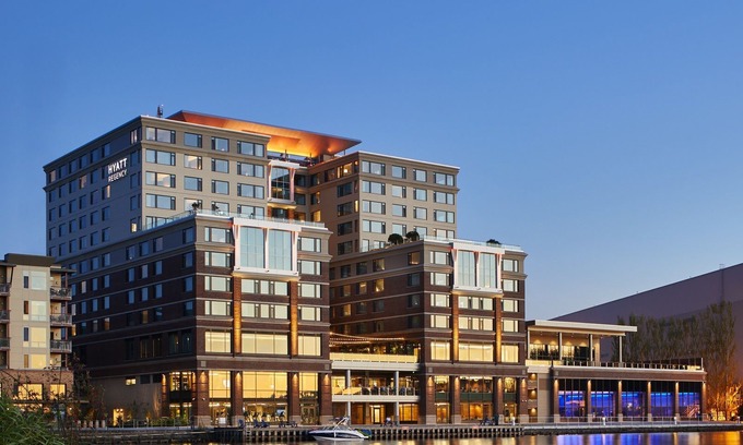 Renton Hotel | Hyatt Regency Lake Washington at Seattle's Southport
