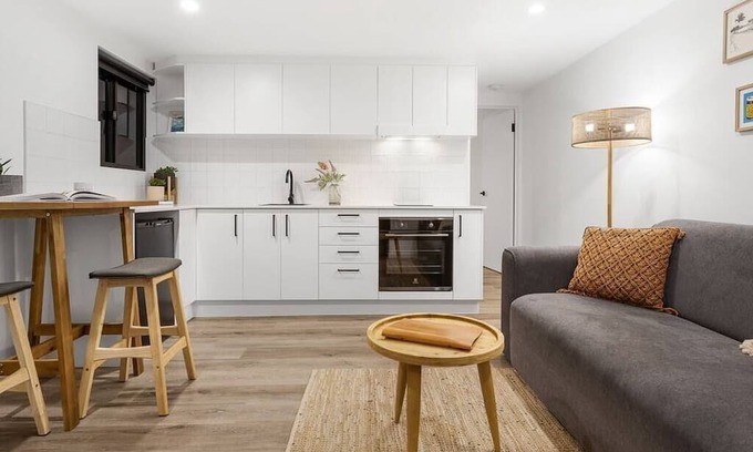 Coolangatta Apartment | The Drifter Surf Lodge