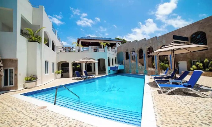 West End Villa | High Life Resort & Spa Entire Villa