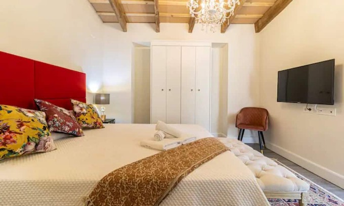Jerez de la Frontera Old Town Apartment | Casa Palacio Rufina VII Elegante Ático con Vistas