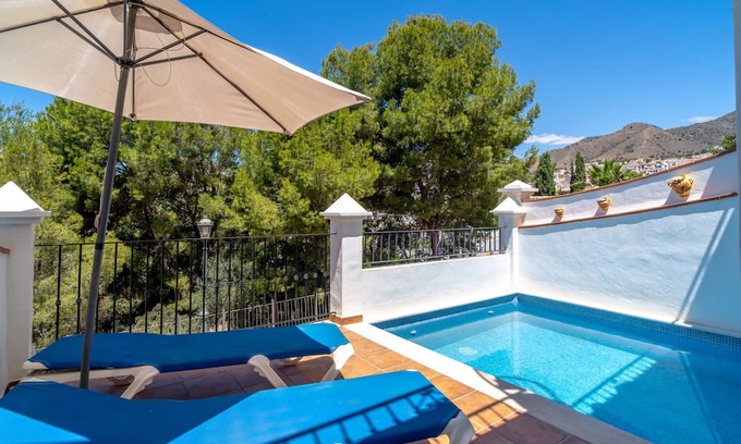 Nerja Villa | Aljamar 4A Burriana Beach by Casasol