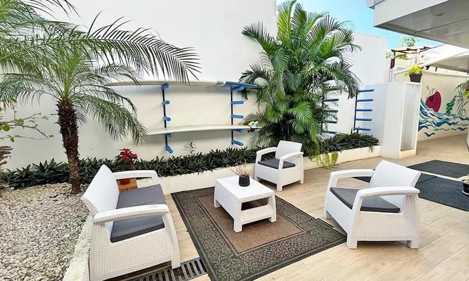Tamarindo House | Family Suite #7 for 4 + Breakfast Included