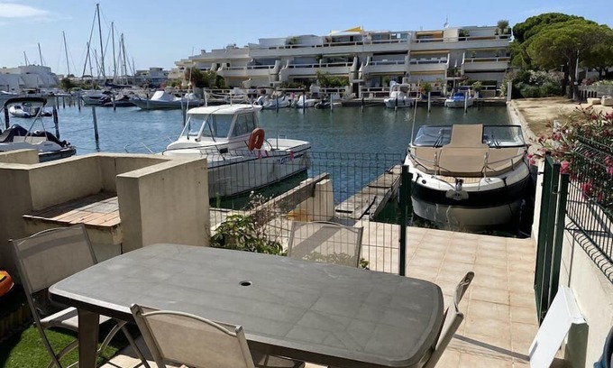 Le Grau-Du-Roi Apartment | Charming Marina, Port Camargue, waterfront terrace, 2 bedrooms, air-conditioned double.