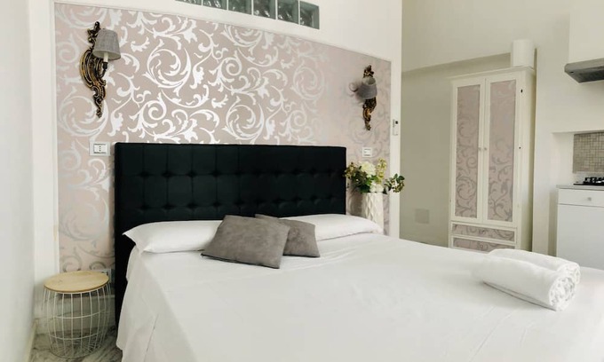 Monti Apartment | An apartment with 3 private bedrooms