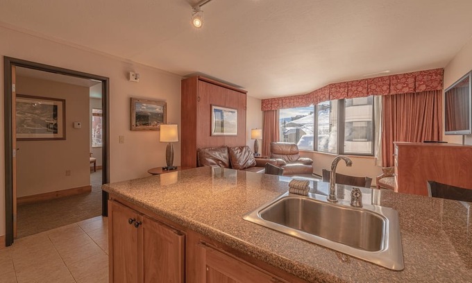 Crested Butte Condo | Grand Lodge 1-Bedroom Condo with Mountain Views - No Cleaning Fee! by RedAwning