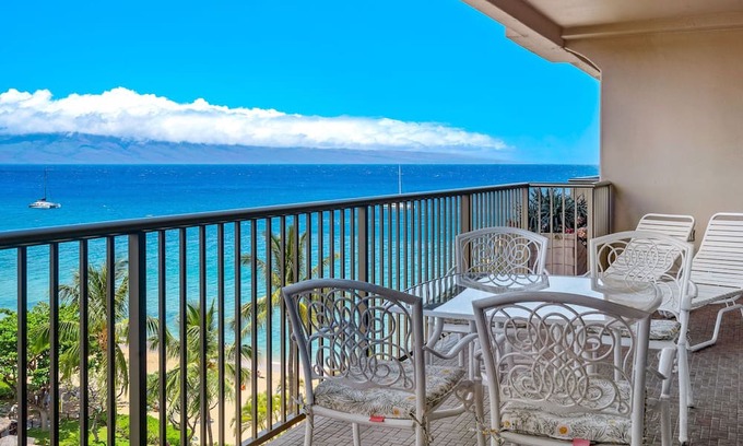 Kaanapali Condo | Maui Resort Rentals: Whaler 959 - Remodeled 9th Floor 1BR w/ Stunning Ocean and West Maui Mountain Views!