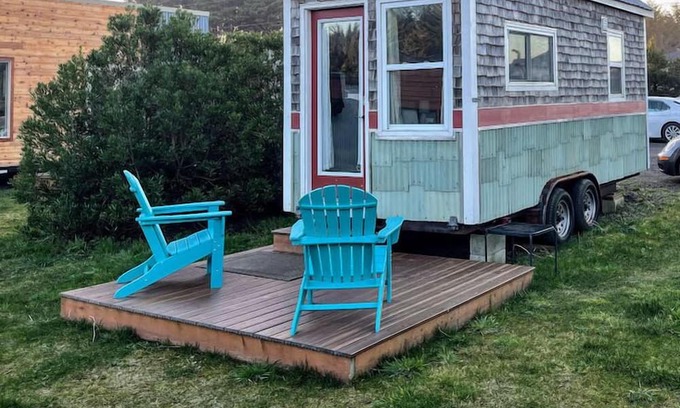 Waldport House | Driftwood