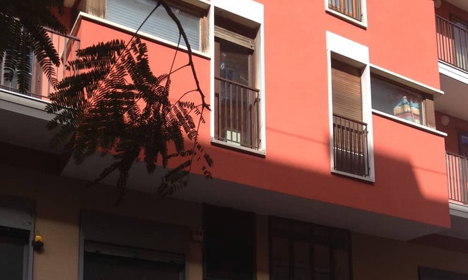 Citta Nuova-Barriera Nuova-San Vito-Citta Vecchia Apartment | Sunny Apartment Temporary Rent