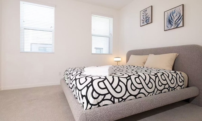 Guasti Apartment | Near ONT Modern Designer Stay Bright Chic Spacious