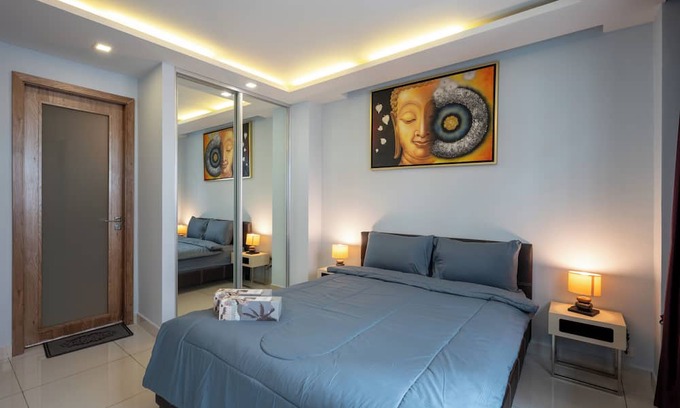 Pratumnak Hill Apartment | C-View Boutique