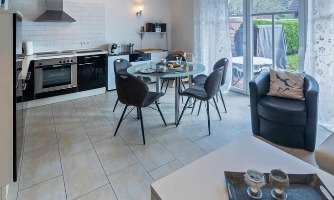 Norddeich House | Holiday Apartment Lighthouse 1