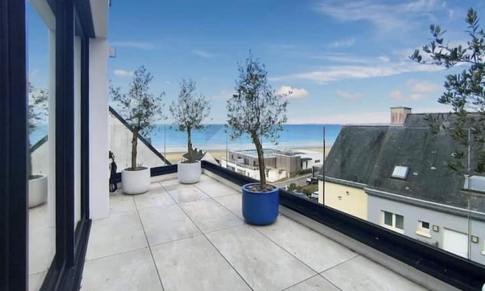 Cotes d'Armor Villa | Villa Rosaria 7 persons magnificent sea view