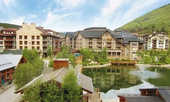 Copper Mountain Resort | Luxury one bedroom and one bathroom unit with full amenities