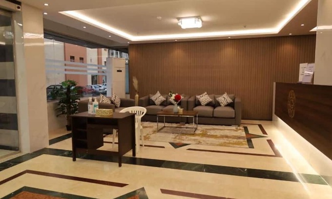 Sari Street Apartment | Gold Palace hotel