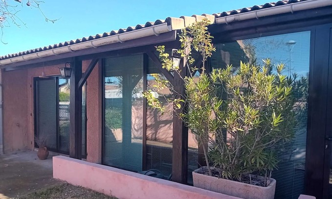 Saint-Alban House | Homerez - Nice house for 5 ppl. with garden and terrace at Saint-Alban