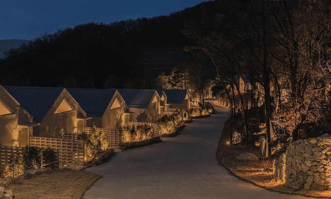 Ganghwa Resort | STONERY