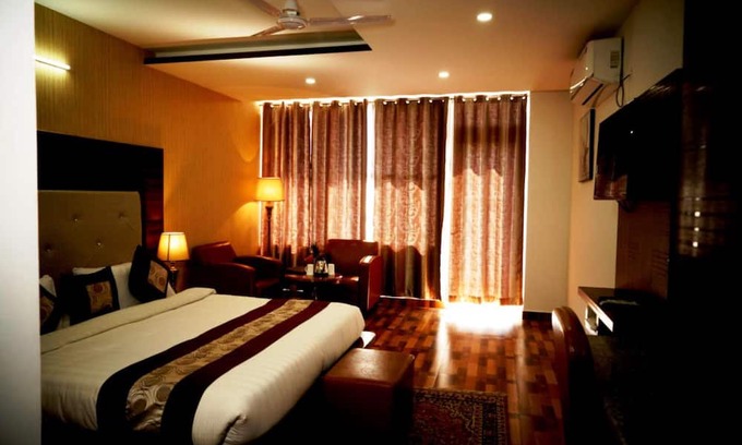 McLeod Ganj Hotel | Goroomgo Shiva Sanctuary Himachal