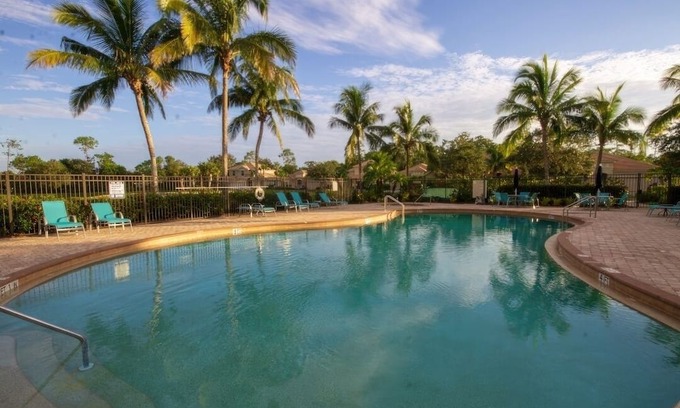Willoughby Acres House | All Inclusive Rate! Modern 3/2 w Pool & Spa in N Naples Delasol Gated Community