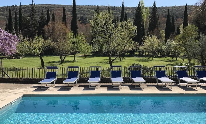 Valaurie House | Homerez - House for 4 ppl. with shared pool, garden and terrace at Valaurie