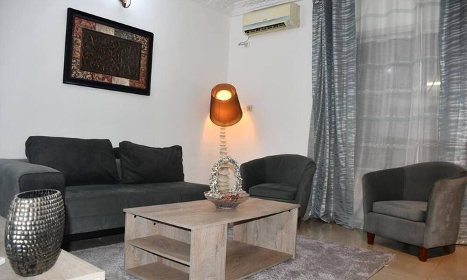Yaounde Apartment | Sumptuous Vacation Rental in Yaounde Cameroon
