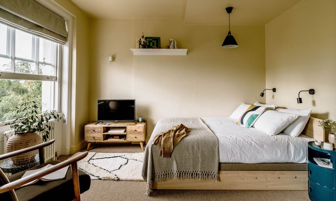 Thamesmead East Apartment | Primrose Hill Studio #61