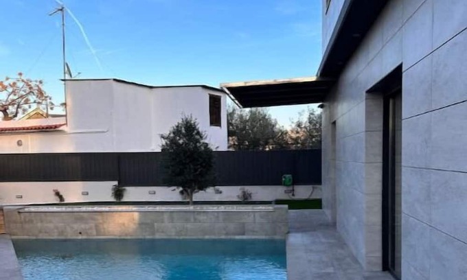 Vilanova I la Geltru House | Shome, Tranquilo y Elegante